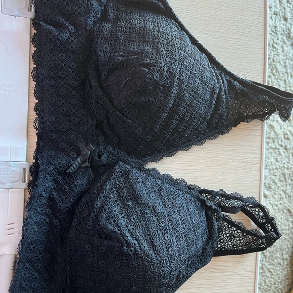 Ambrielle Other - Ambrielle Black Lace Lightly Lined Bralette